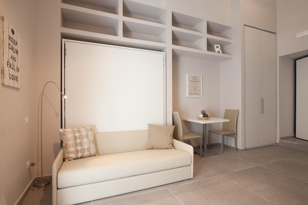 Bovio Prestige Apartments Nápoles Exterior foto
