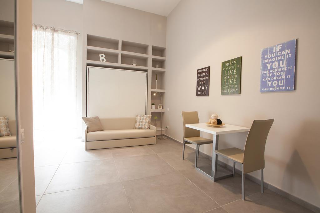 Bovio Prestige Apartments Nápoles Exterior foto